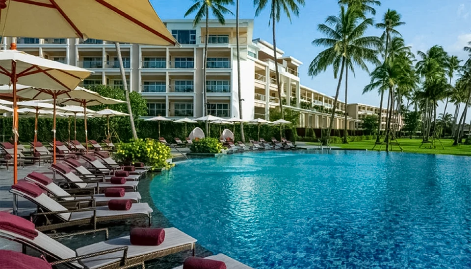 هتل پوکت پانوا بیچ فرانت ریزورت